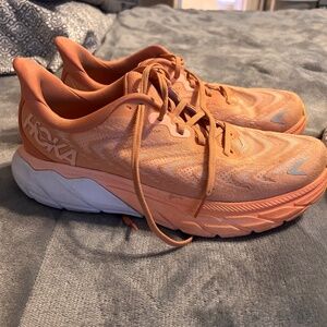 Hoka Bondi 8